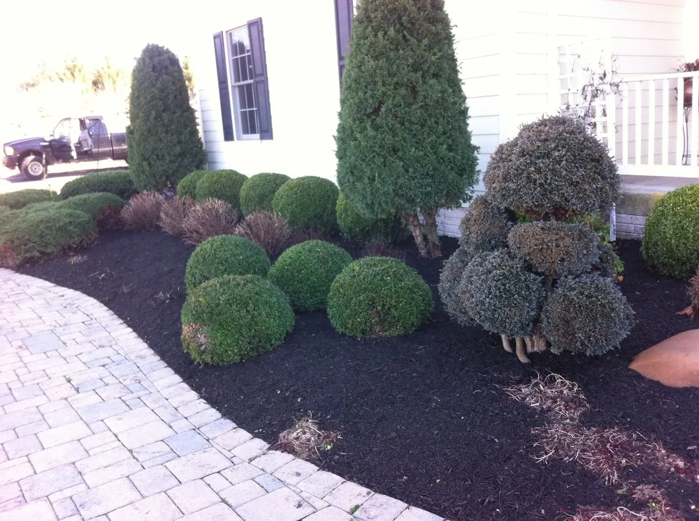 Expert outdoor landscaping experts serving Leesburg, VA - JG landscaping