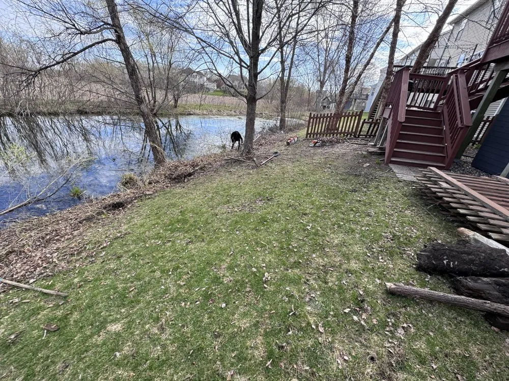 Custom lawn mowing service in Minneapolis, MN by JG Landscaping