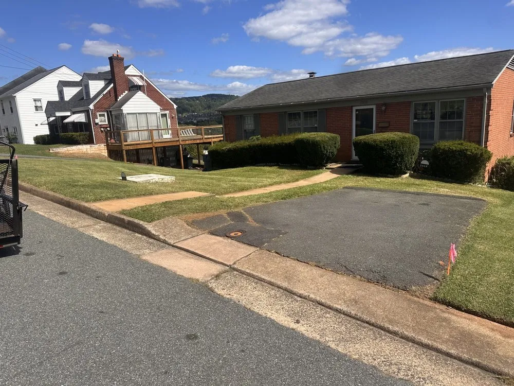 Reliable lawn care service with custom design across Ruckersville, VA - J&G Landscaping