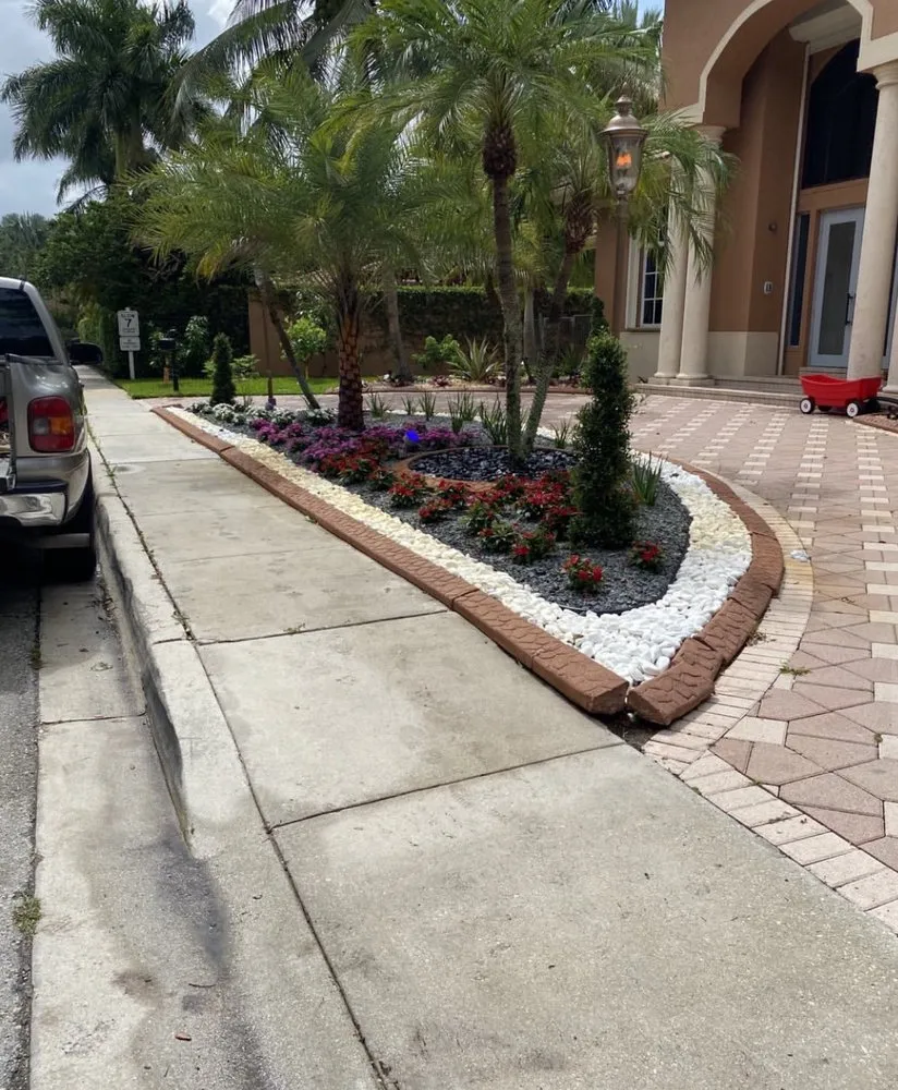 Professional landscaping services in Goulds, FL by J&G Landscaping Tree Trimming Lawn Maintenance