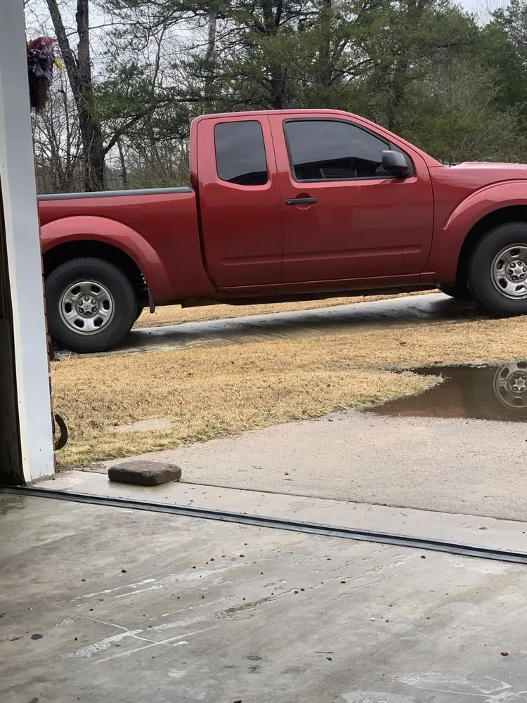 Professional lawn mowing service experts serving West Point, MS - Jg Landscaping