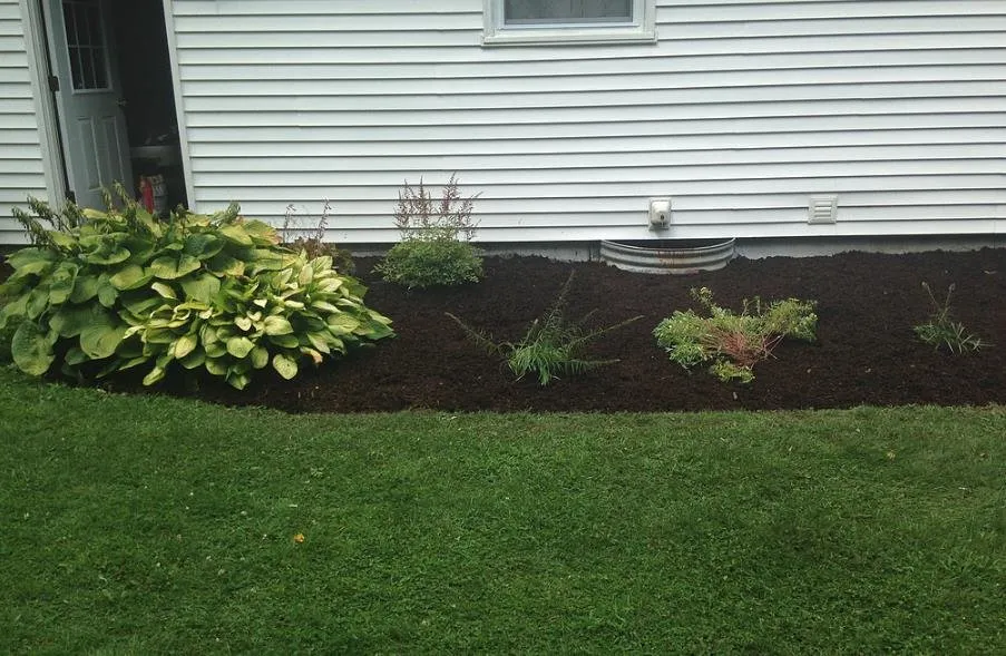 Trusted yard maintenance for outdoor upgrades across Tully, NY - JG Lawn & Snow