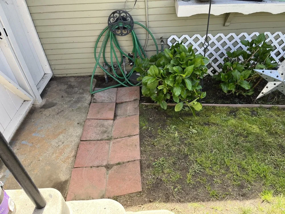 Expert yard maintenance near you in Compton, CA by JG Lawn Care