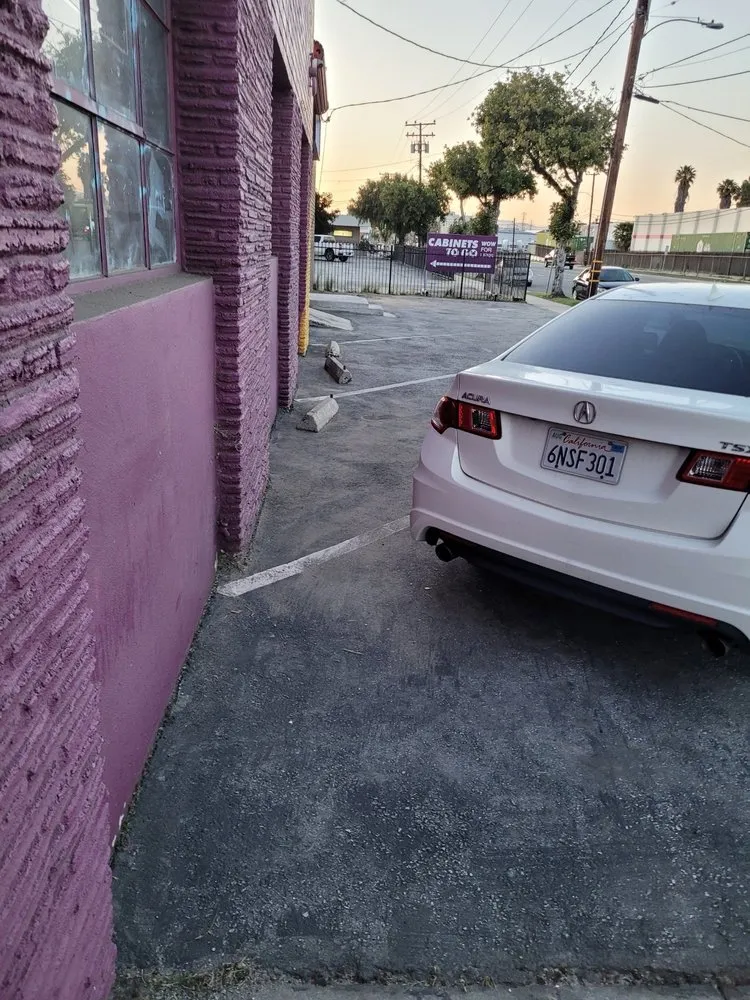 Reliable landscaping services for year-round maintenance across Compton, CA - JG Lawn Care