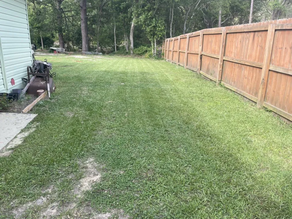 Affordable yard maintenance for outdoor upgrades in Gulfport, MS by J&G lawn care services