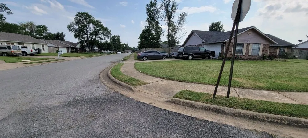 Custom landscape design experts serving Springdale, AR - J&G Lawn Care