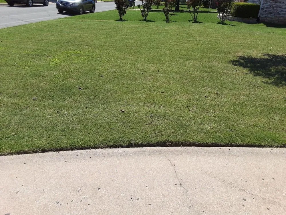 Reliable garden landscaping in Tulsa, OK by JG Lawn Care