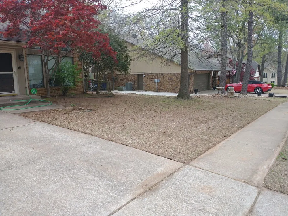 Expert yard cleanup service in Tulsa, OK by JG Lawn Care