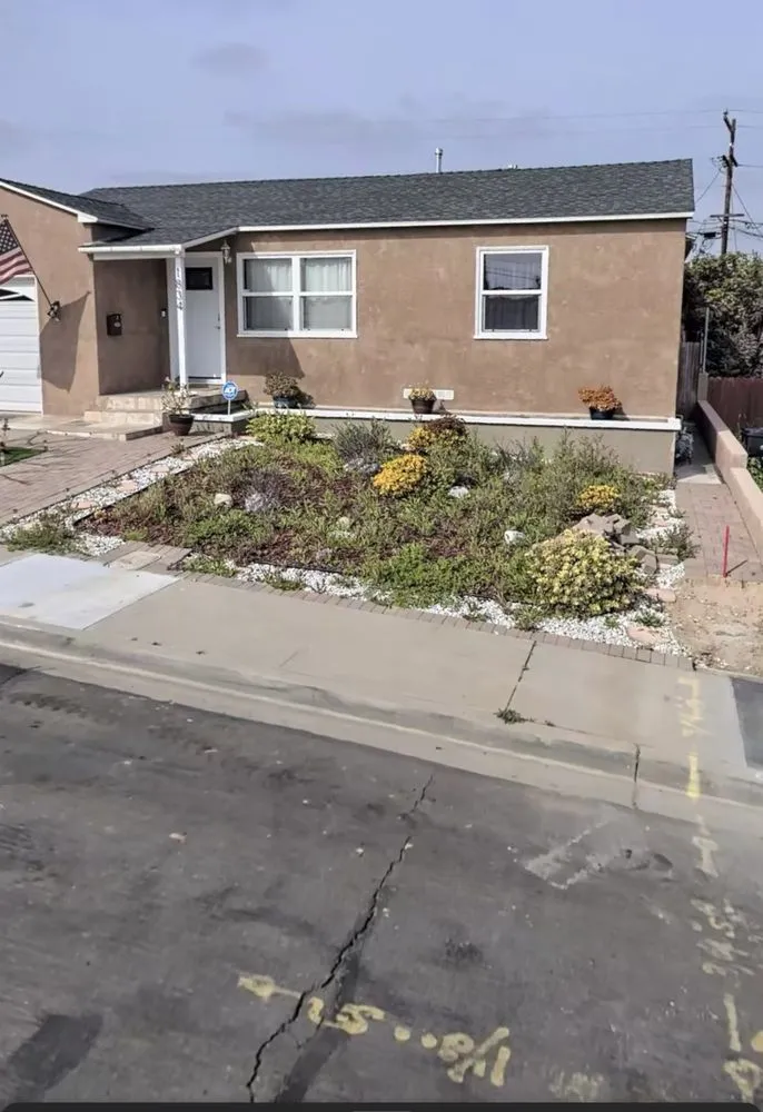 Affordable residential landscaping experts serving El Cajon, CA - JG Lawns Turf