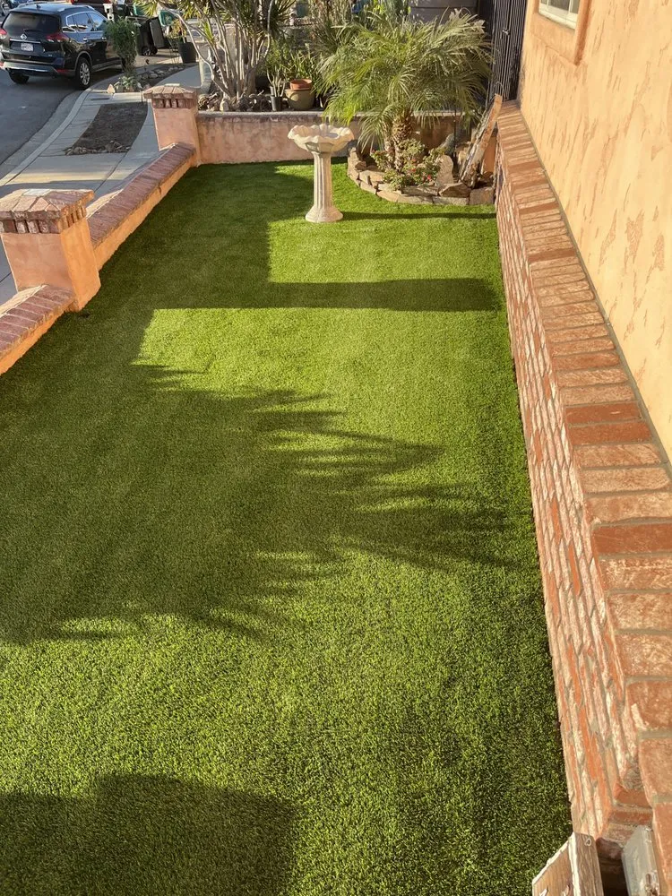 Expert landscape design experts serving El Cajon, CA - JG Lawns Turf