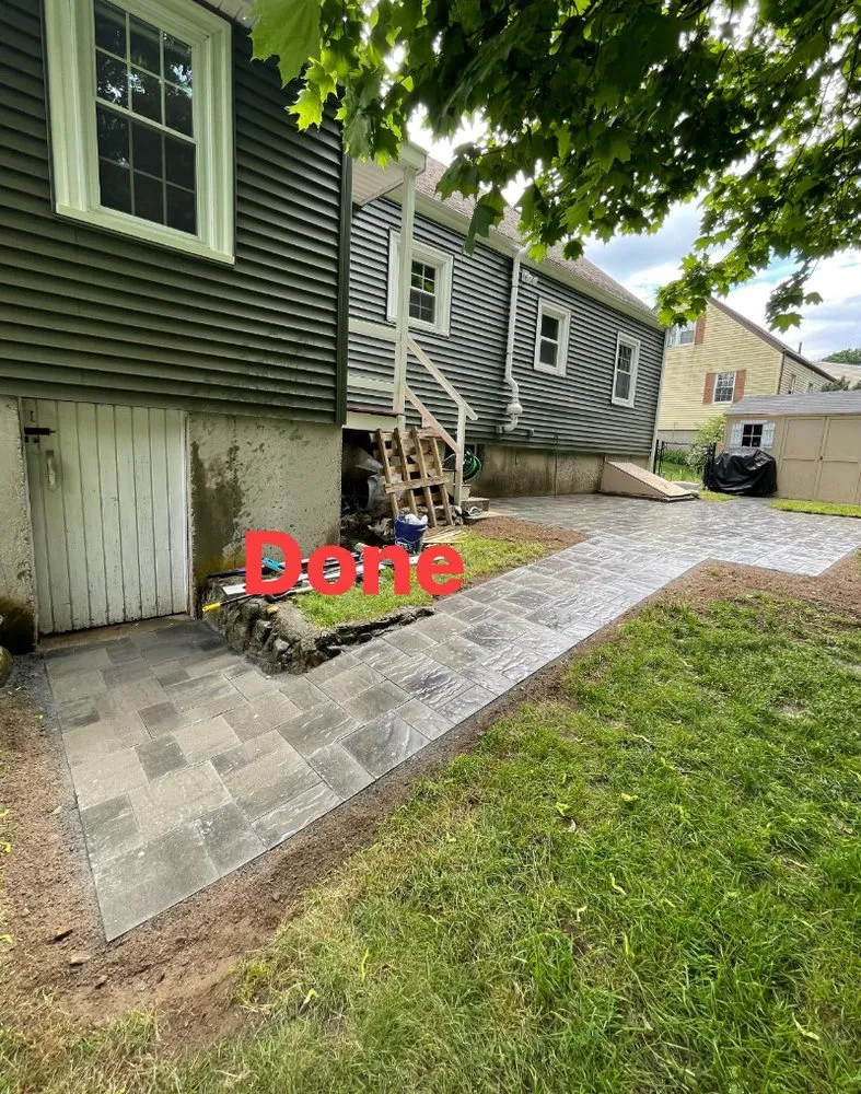 Local outdoor landscaping experts serving Lynn, MA - J&G Masonry And Landscape Construction