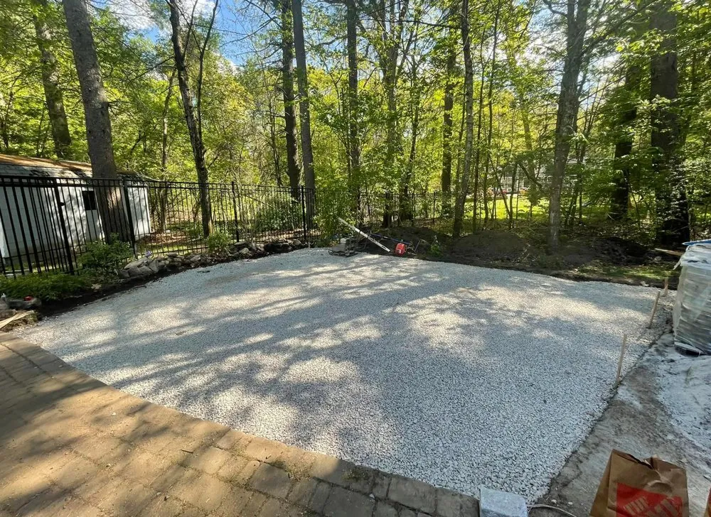 Local yard cleanup service experts serving Lynn, MA - J&G Masonry And Landscape Construction