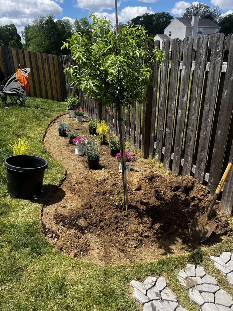 Trusted lawn care service in Indianapolis, IN - JG OUTDOOR SOLUTIONS