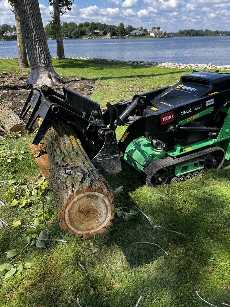 Expert yard cleanup service for homes across Indianapolis, IN - JG OUTDOOR SOLUTIONS