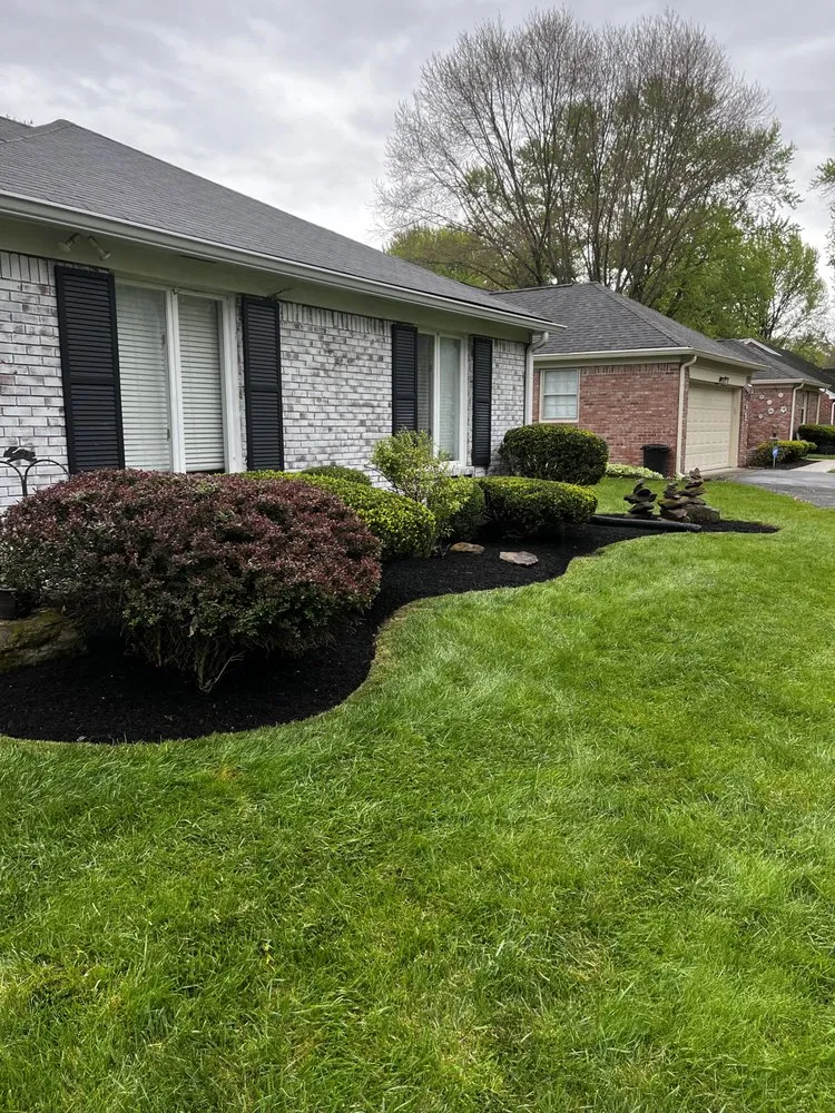 Custom landscaping services experts serving Indianapolis, IN - JG OUTDOOR SOLUTIONS