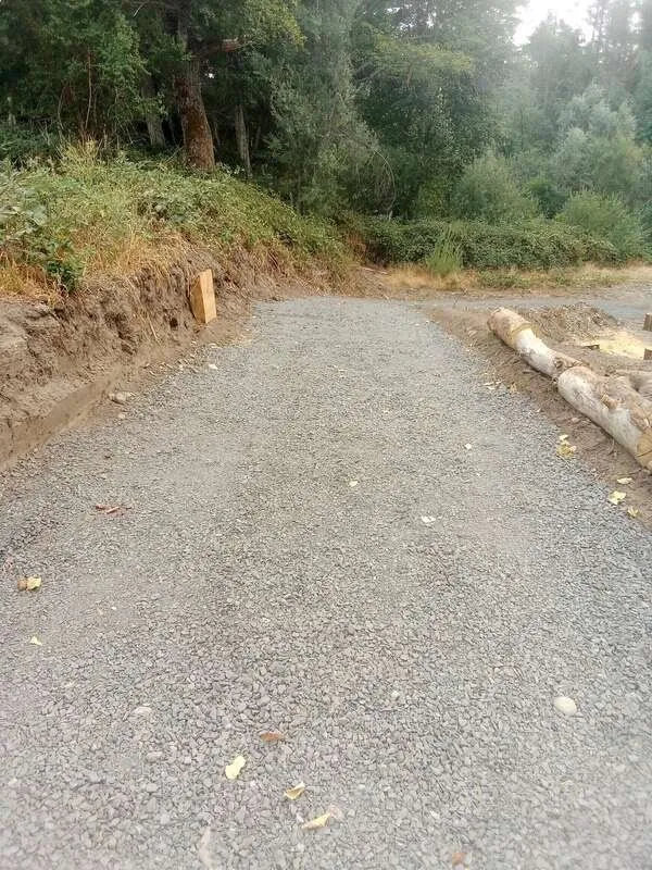 Expert lawn care service in Jacksonville, OR - JG services