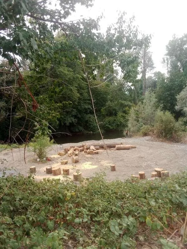 Affordable yard maintenance with custom design across Jacksonville, OR - JG services