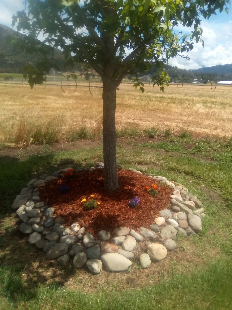 Local residential landscaping for outdoor upgrades in Jacksonville, OR by JG services