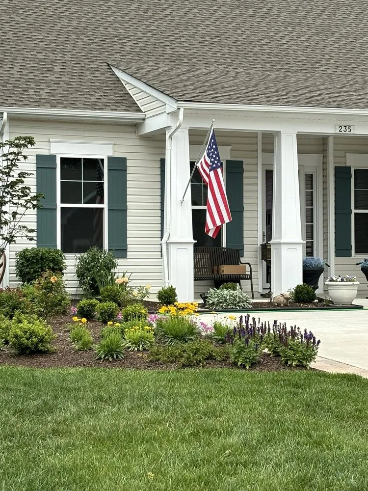 Professional yard maintenance experts serving Annapolis, MD - JG Stone Pavers Landscaping