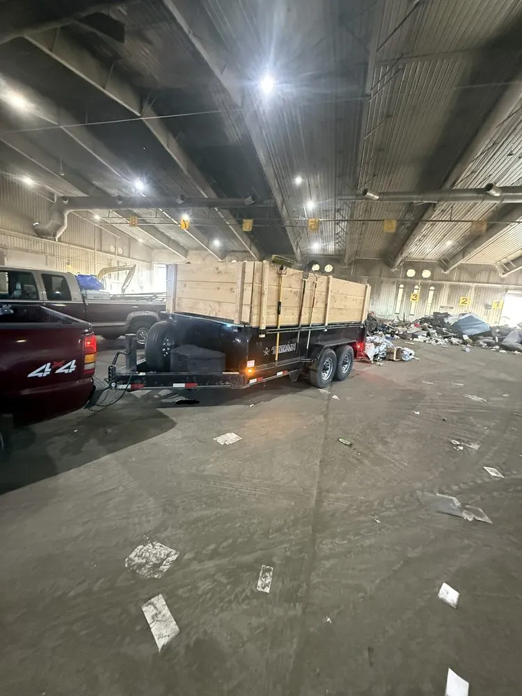 Local yard cleanup service in West Haven, UT by JG Trash & Dash