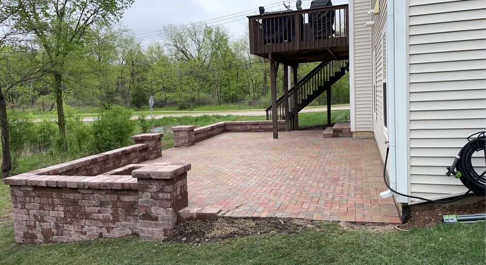 Reliable yard maintenance for outdoor upgrades in Ingleside, IL by JGH Landscaping