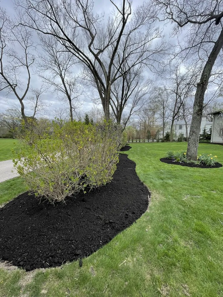 Reliable outdoor landscaping in Mundelein, IL by JGlezm Landscaping