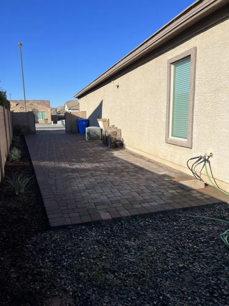 Custom residential landscaping in San Tan Valley, AZ by JG’s Landscaping