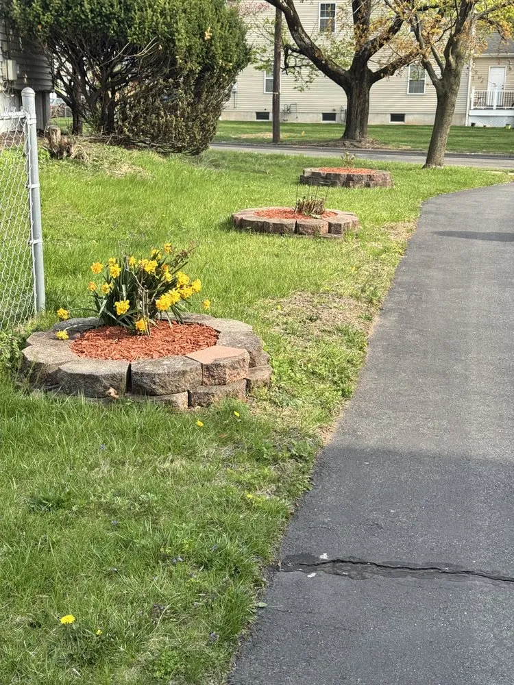 Local garden landscaping in South Plainfield, NJ by JGS Landscaping