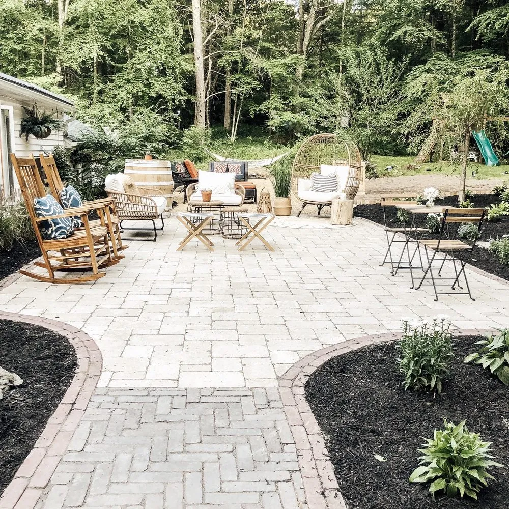 Custom yard maintenance in bellingham, MA by J.gudiel Landscape