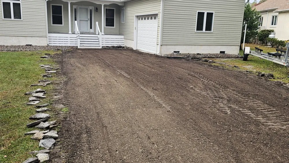 Top-rated yard maintenance experts serving Arapahoe, NC - JH & Son Landscape