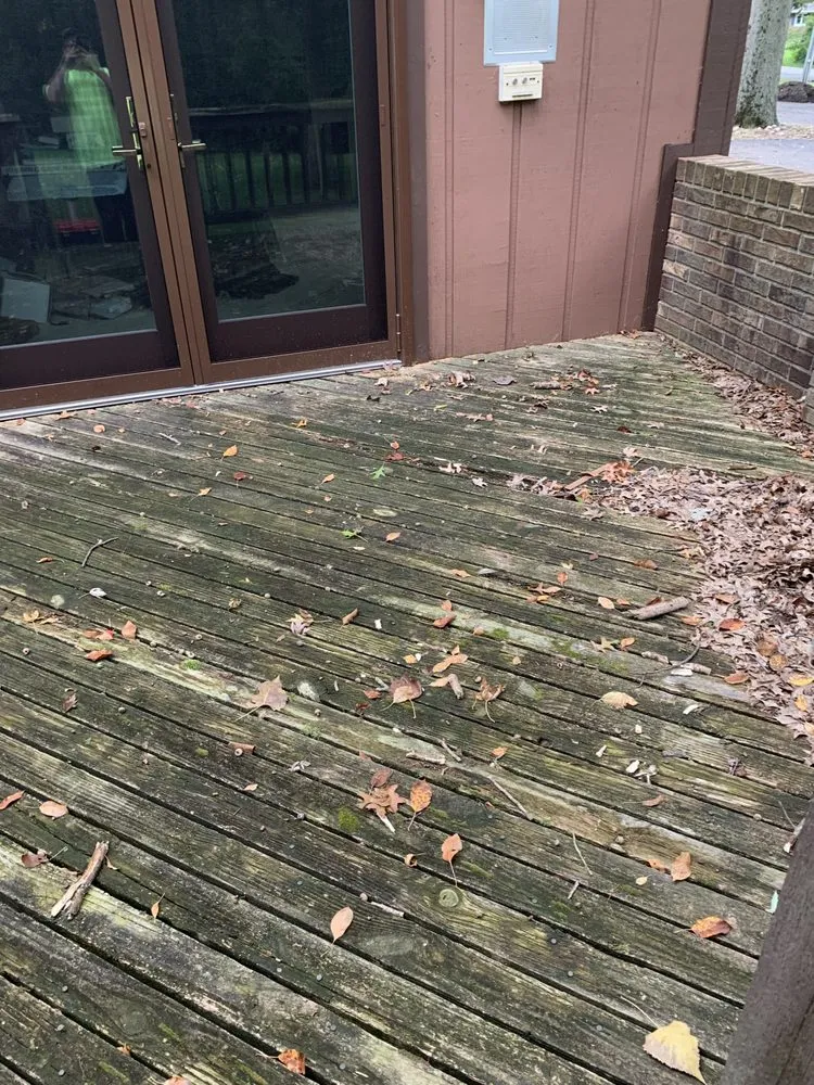 Custom lawn care service in Frankfort, IN - J&H Decking and Landscaping