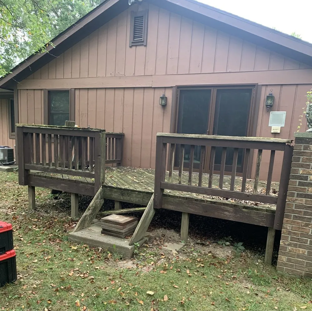 Affordable lawn mowing service experts serving Frankfort, IN - J&H Decking and Landscaping