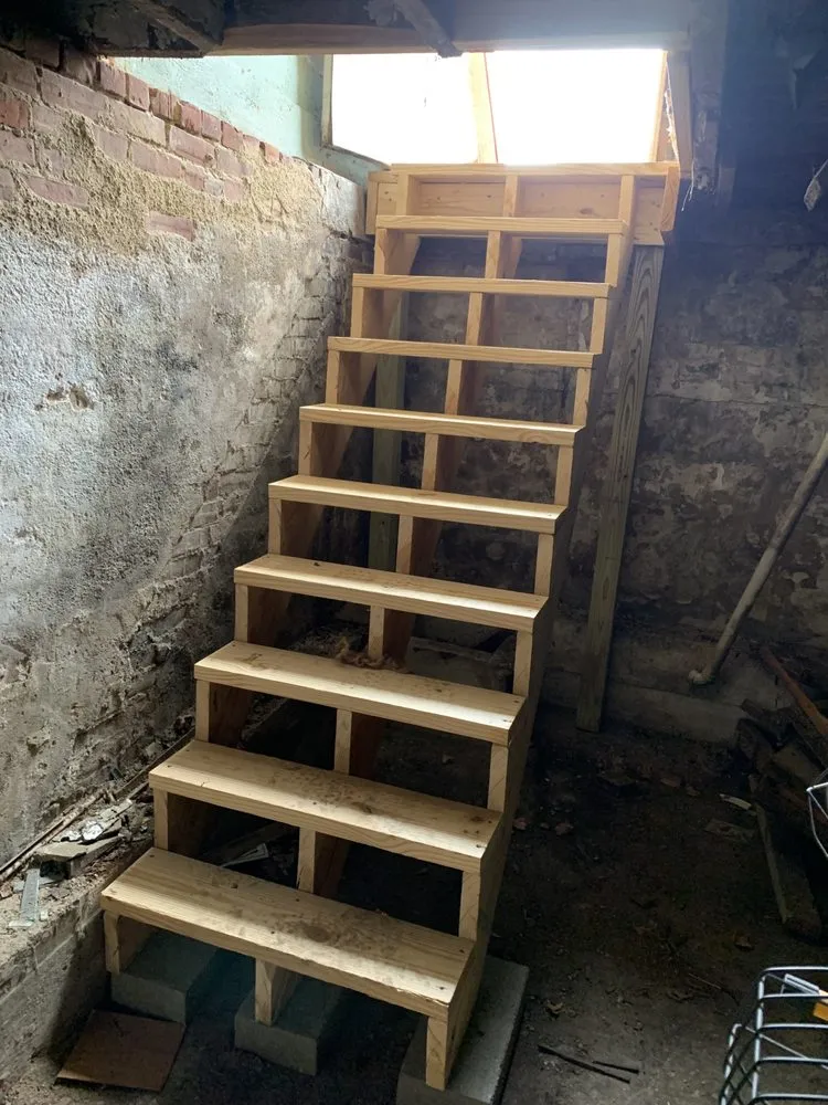 Custom landscaping services in Frankfort, IN by J&H Decking and Landscaping