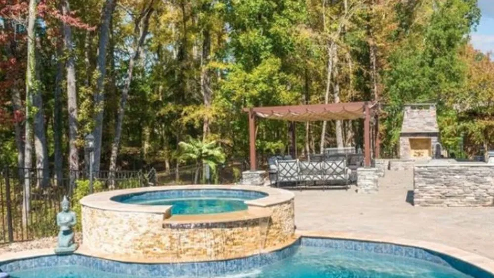 Trusted yard cleanup service experts serving Waxhaw, NC - JH Landscapes