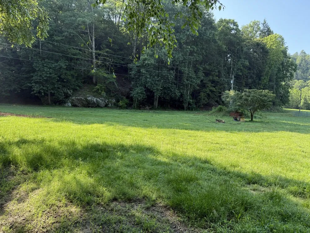 Affordable landscape design experts serving Connelly Springs, NC - J&H Landscaping and Pressure Washing