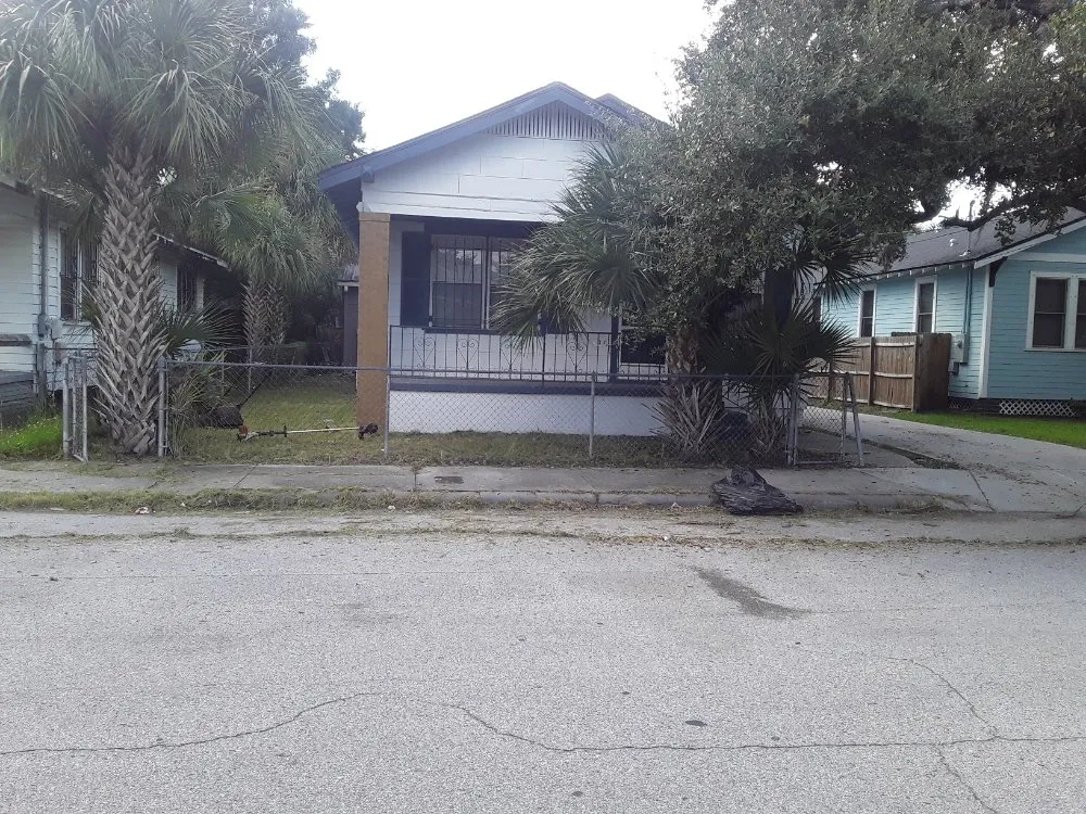 Professional lawn care service in Tampa Bay, FL - JH Landscaping