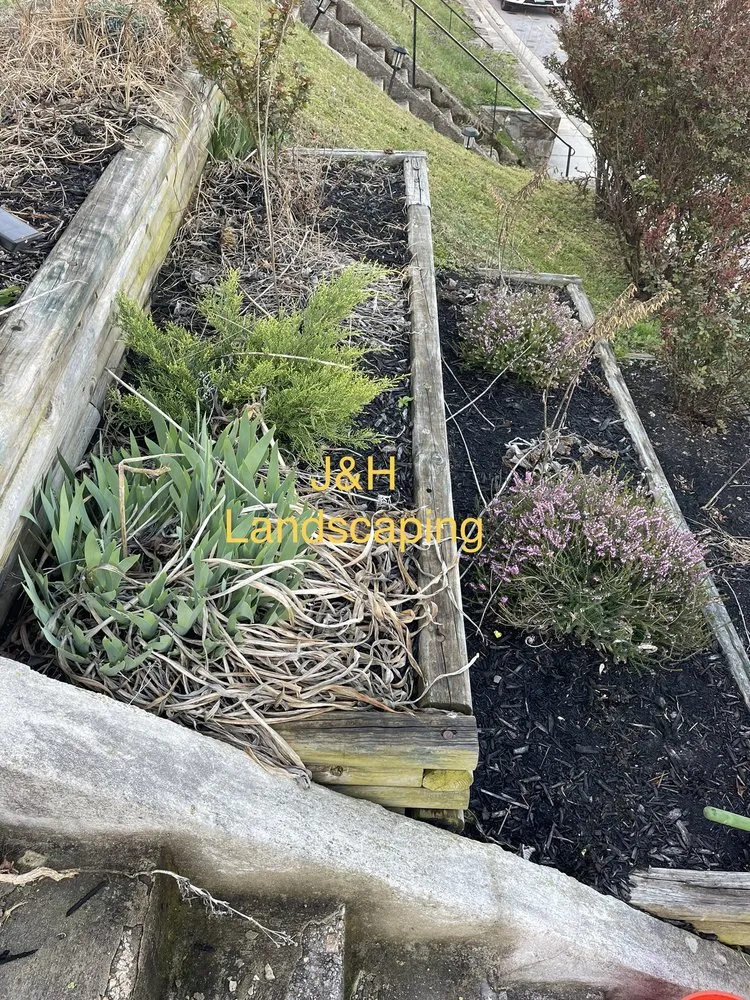 Reliable yard cleanup service in Glen Burnie, MD - J&H Landscaping Tree Service