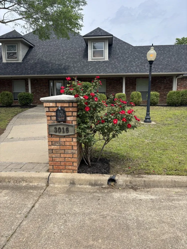 Custom yard maintenance in Kingston, OK - J&H Lawn Care Services & More