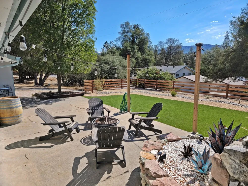 Expert lawn mowing service near you in Fresno, CA by Jh Lawn Services