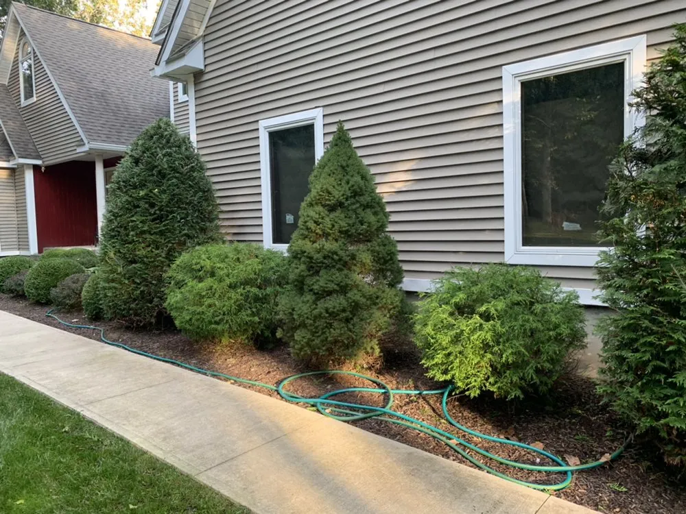 Trusted yard maintenance for outdoor upgrades in Fishkill, NY by Jh Lawncare