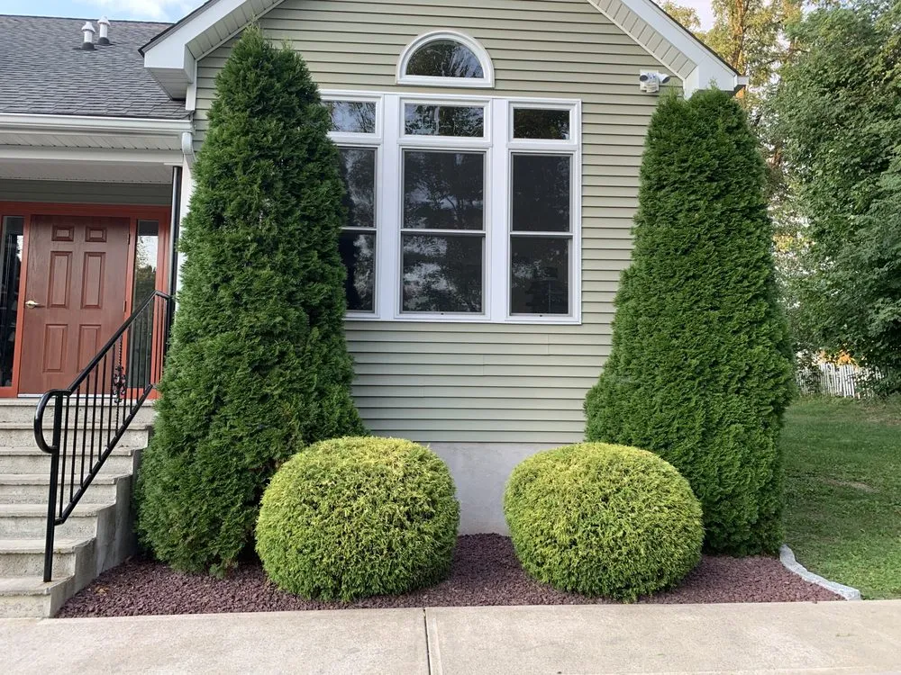 Trusted lawn care service experts serving Fishkill, NY - Jh Lawncare