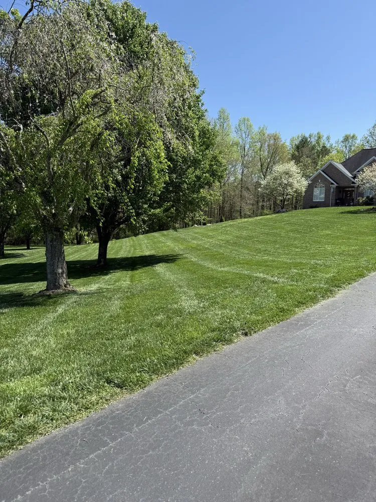 Top-rated residential landscaping experts serving Lenoir, NC - J&H Lawncare