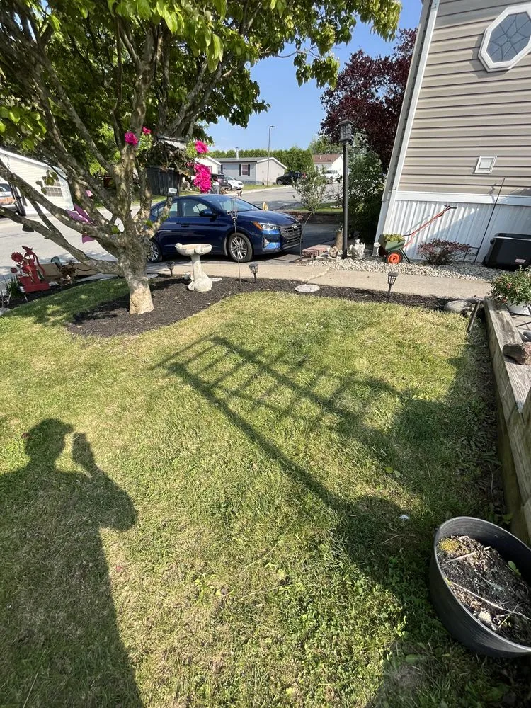 Top-rated lawn mowing service for beautiful yards in Kutztown, PA by JH Outdoor Services