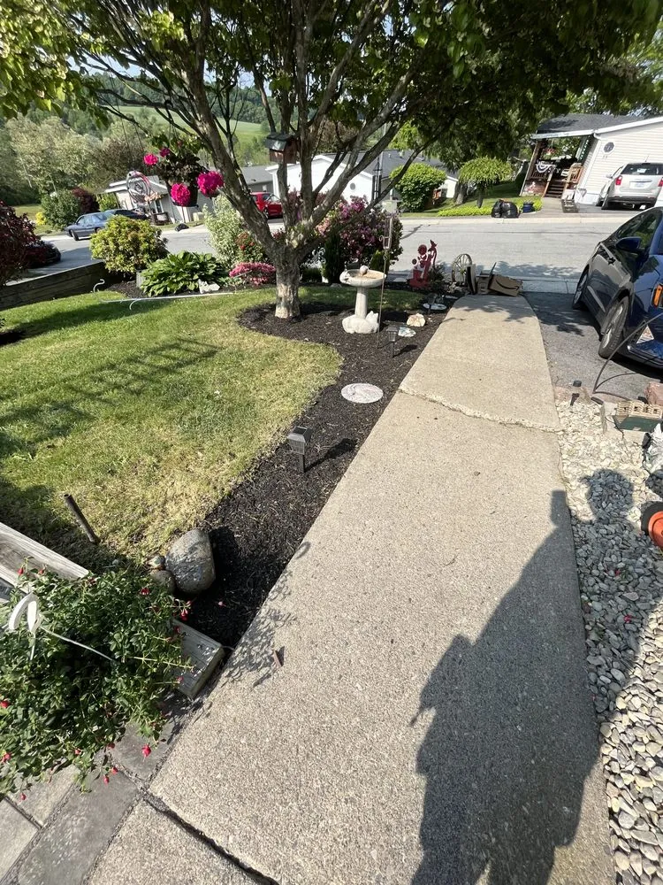 Affordable lawn mowing service in Kutztown, PA by JH Outdoor Services