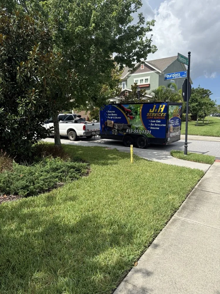 Reliable lawn care service experts serving Riverview, FL - J&H Services Junk Removal