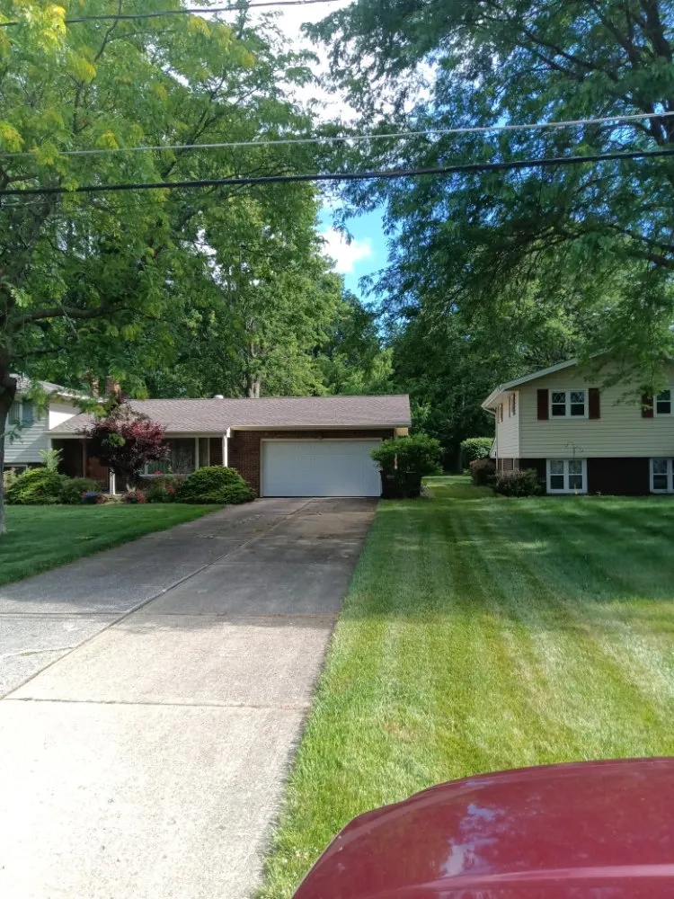 Reliable garden landscaping in Elyria, OH - Jhdlawncare & More