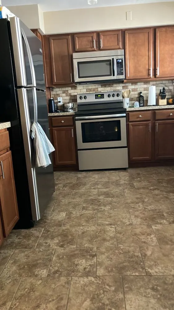 Affordable lawn care service in Elyria, OH by Jhdlawncare & More