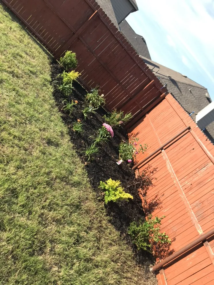 Local landscape design in Frisco, TX by JHerrera’s Lawn Care Service