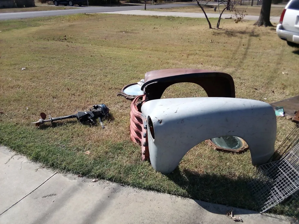 Local yard maintenance in Tulsa, OK by Jhill's Landscaping & Home Remodel