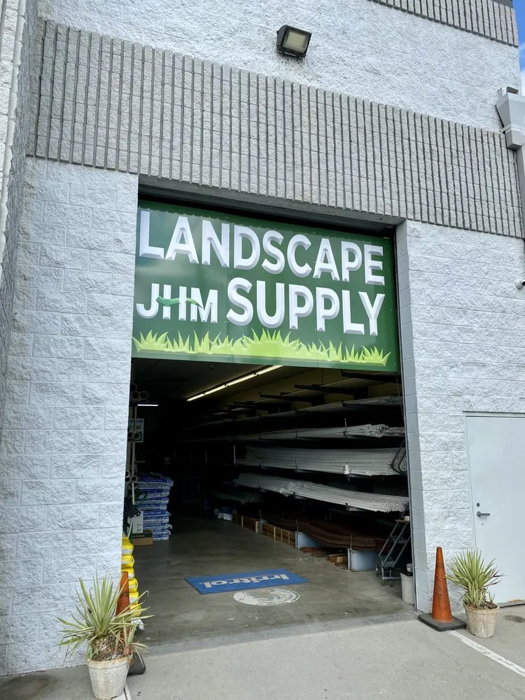 Local garden landscaping in Altadena, CA by JHM Landscape Supply